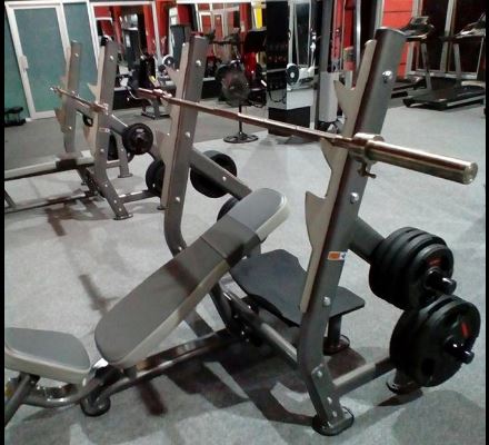 tempat fitness di padang 2