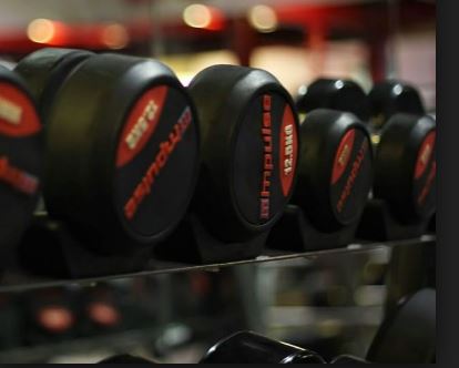 Kelebihan Latihan Menggunakan Dumbbell